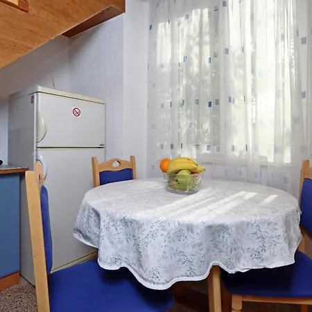 Apartment With Wifi - 21879
