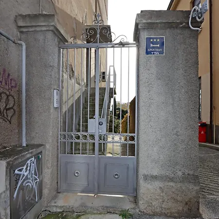 Apartment With Wifi - 21879